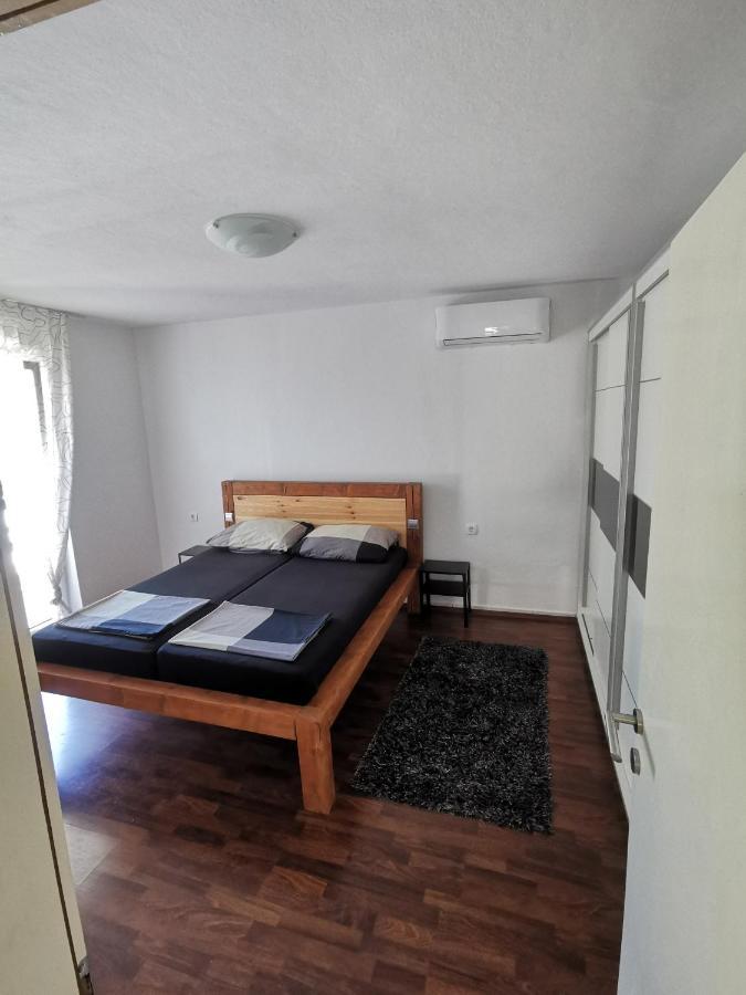 Apartmán Fa-Ni Novalja Exteriér fotografie